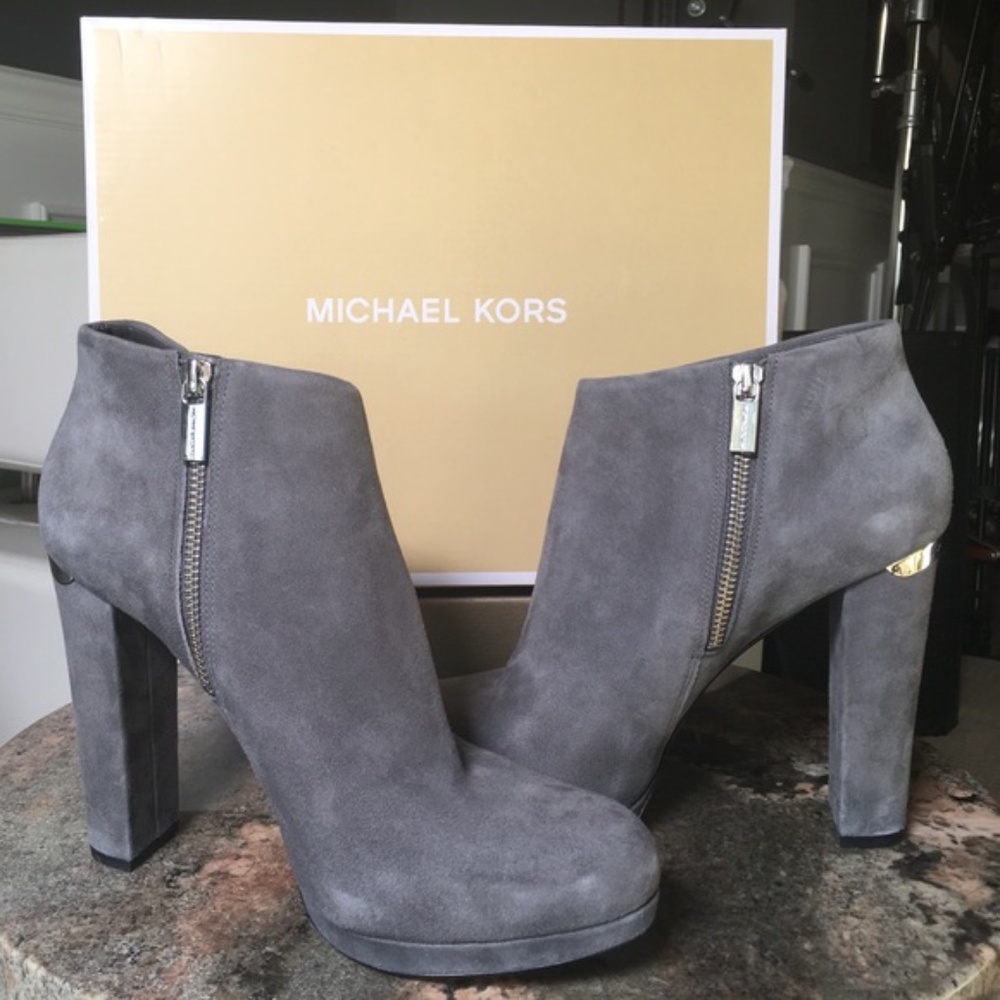 Micheal Kors ‘Haven’ Suede Bootie, US size 10